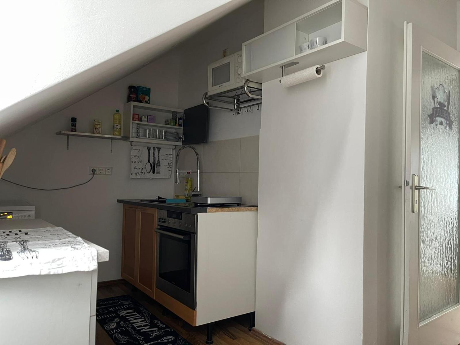 Luxurioeses Zimmer 10Min Zum Universitaet Касел Екстериор снимка