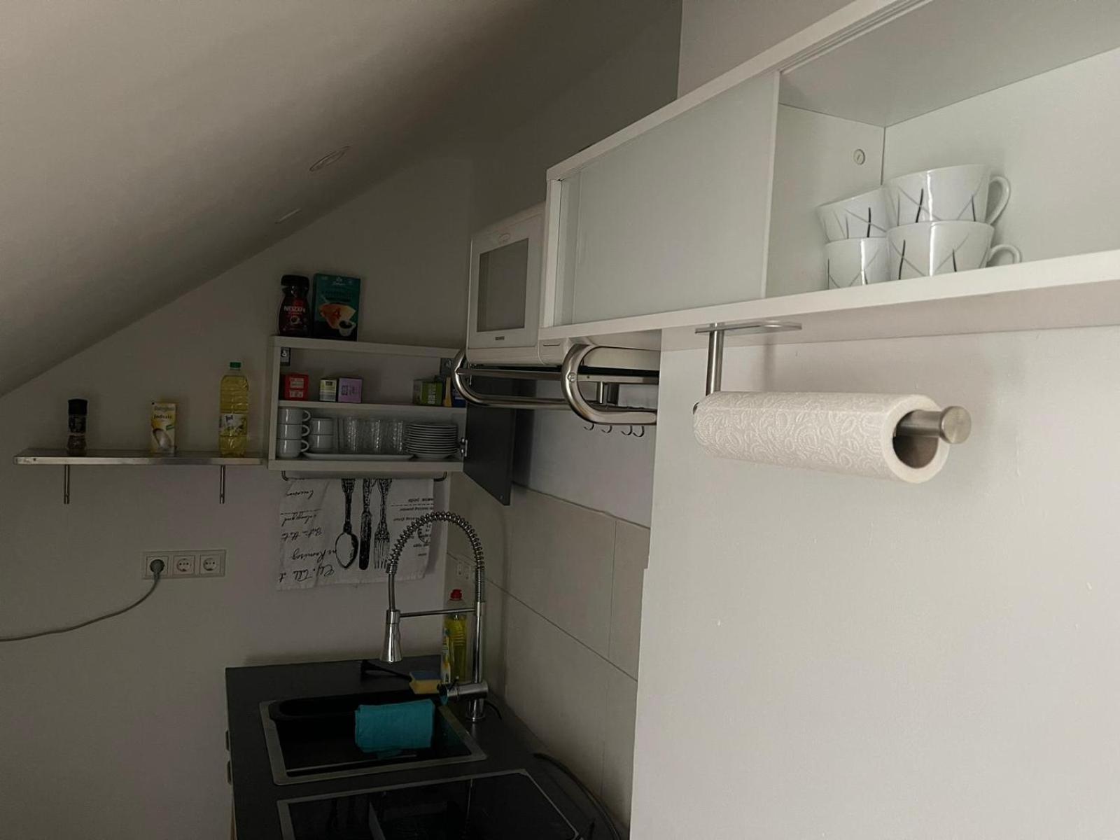Luxurioeses Zimmer 10Min Zum Universitaet Касел Екстериор снимка