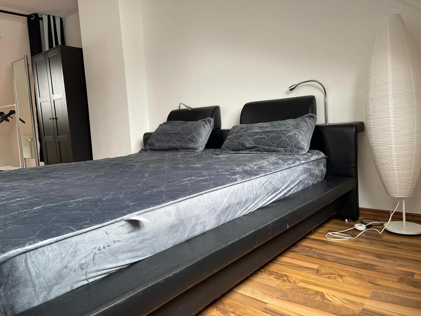 Luxurioeses Zimmer 10Min Zum Universitaet Касел Екстериор снимка
